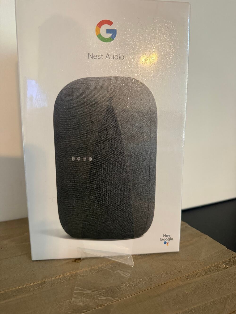 NEW Google Nest Audio Smart Speaker with Google Assistant Sealed